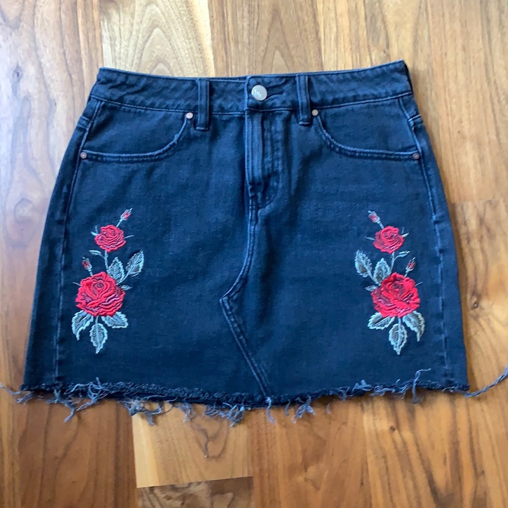 Black denim skirt